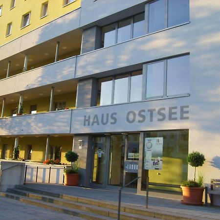 H&H Studio-Apartment Im Stadtteil Ostseeviertel Jedes Apartment Mit Kuechenzeilen - Fahrstuhl Und 24H Check In Greifswald Buitenkant foto