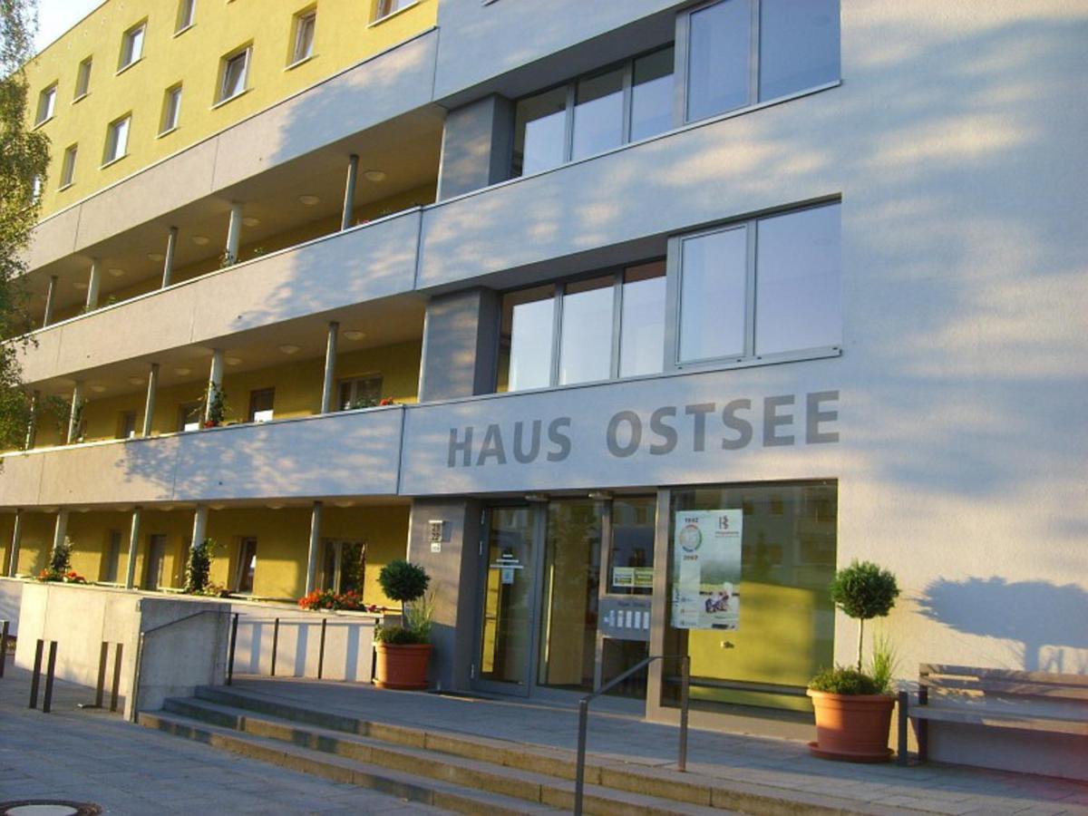 H&H Studio-Apartment Im Stadtteil Ostseeviertel Jedes Apartment Mit Kuechenzeilen - Fahrstuhl Und 24H Check In Greifswald Buitenkant foto