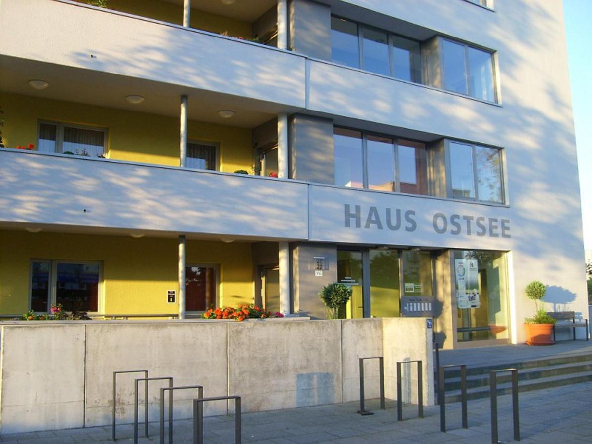 H&H Studio-Apartment Im Stadtteil Ostseeviertel Jedes Apartment Mit Kuechenzeilen - Fahrstuhl Und 24H Check In Greifswald Buitenkant foto
